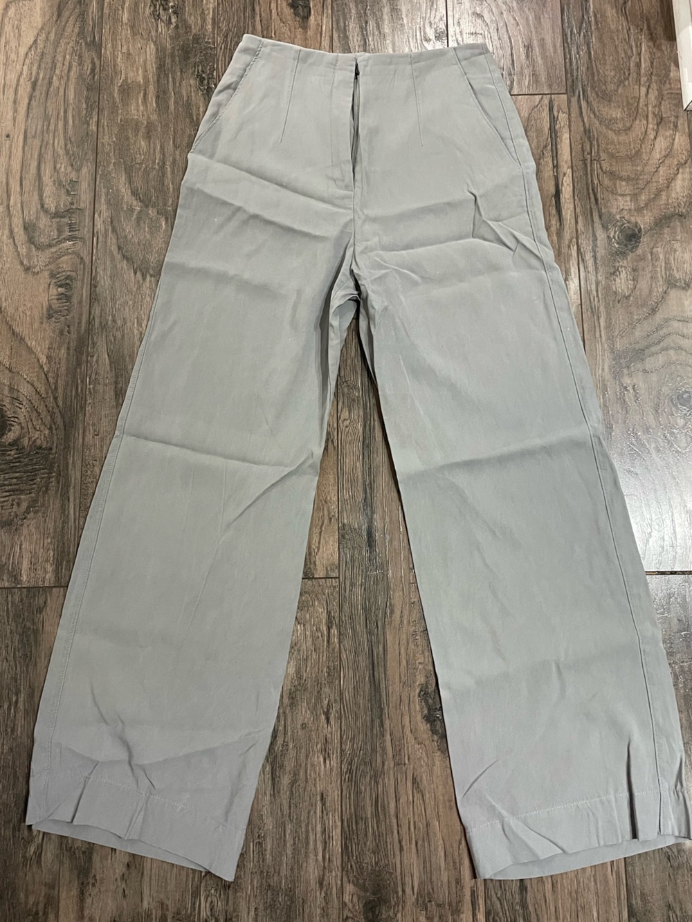 Dynamite Light Gray Women's Trousers